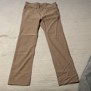 Prana Men’s Brion Pants 30x32 Dark Iron Travel Hiking Climbing New W/O Tags